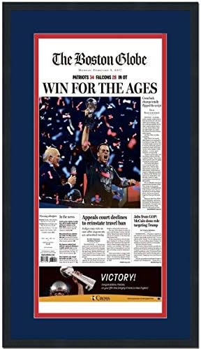 Ограден от Boston Globe Win for the Ages New England Patriots Super Bowl LI Champions 17x27 Футболна вестник Снимка Професионално