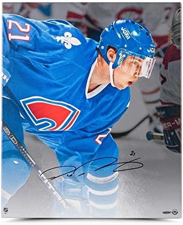 Peter Forsberg Autographed Up Close & Personal Платно в рамка с 20 x 24 - Горната палуба - Autographed NHL Art